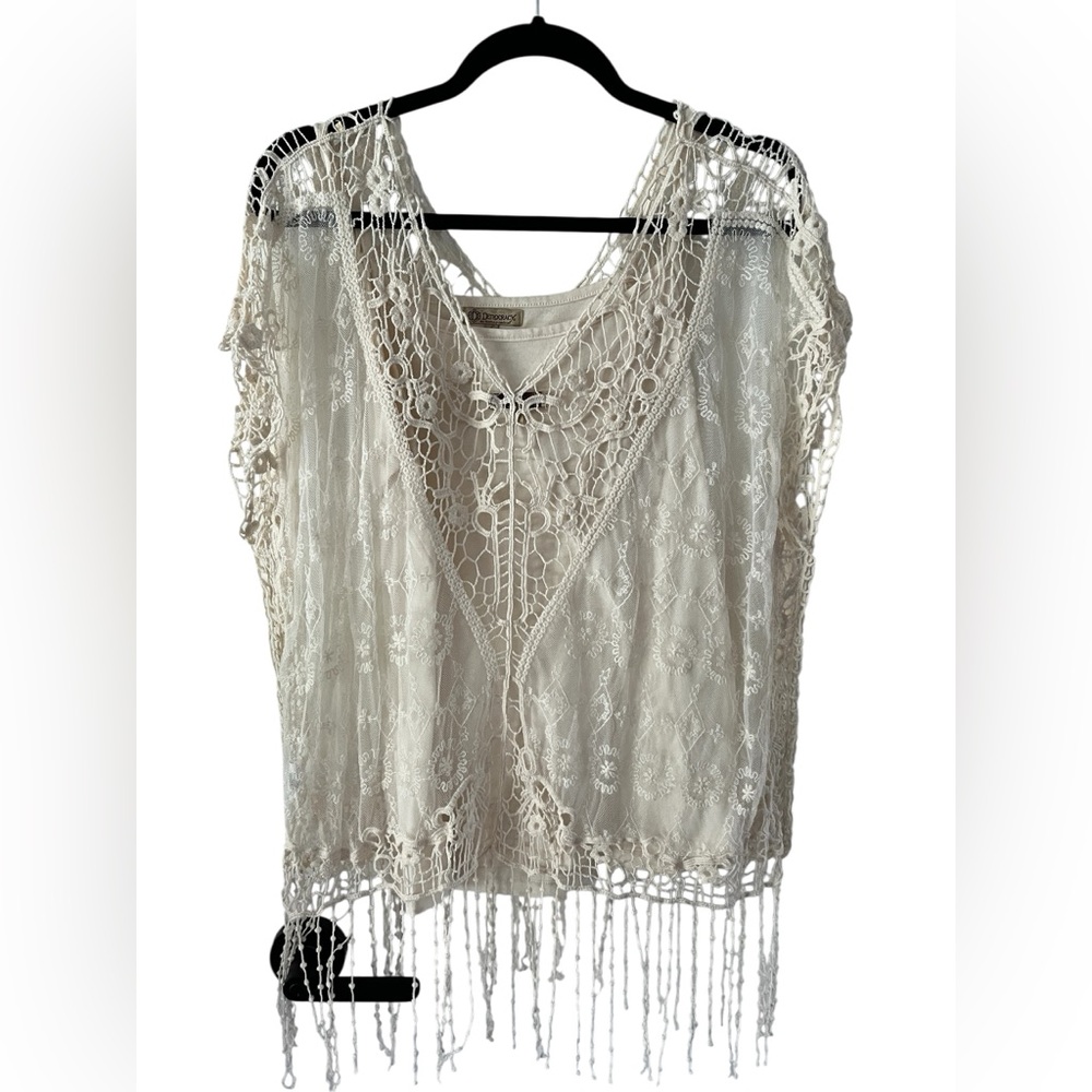 🌿 Boho Cream Lace Top with Cami 🌿